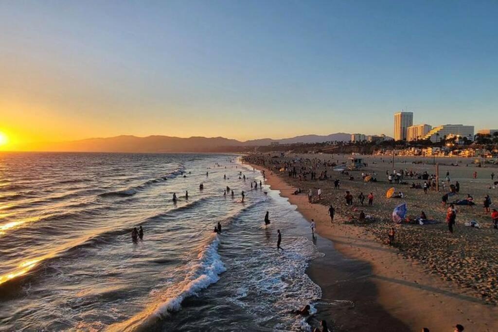 The Best Santa Monica Beach Area, Any Days,Newly Remodeled Лос Анджелис Екстериор снимка